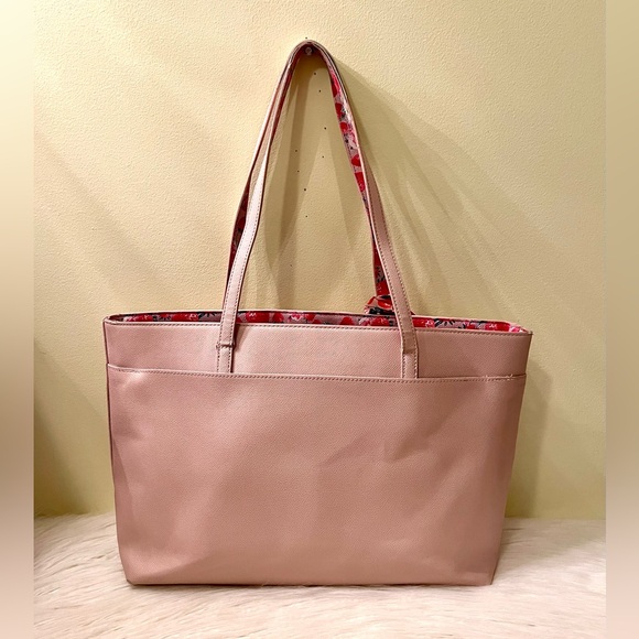 Betsy Johnson Large Strawberry Pink Tote - Picture 2 of 16